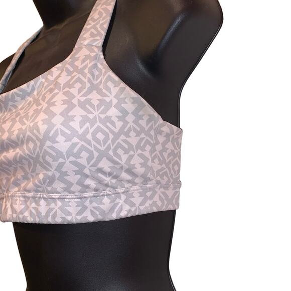 Gapfit Medium Impact Gray & White Sports Bra - Picture 2 of 4